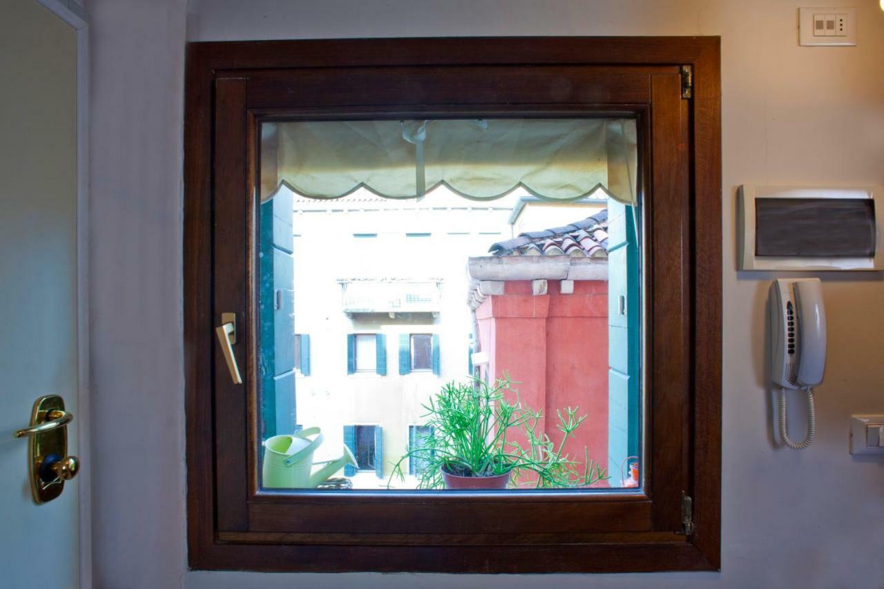 شقة Al Mezzanino, Palazzo Torniello البندقية المظهر الخارجي الصورة