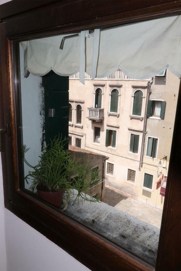 شقة Al Mezzanino, Palazzo Torniello البندقية المظهر الخارجي الصورة